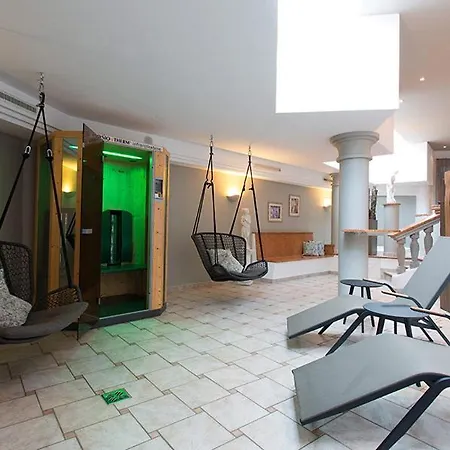 Bergland Hotel 3*