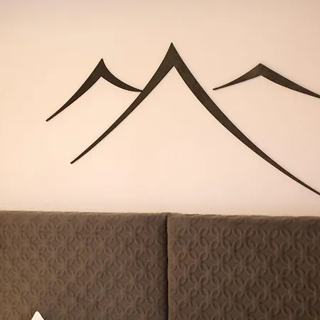 Bergland ارزل ام بيتزتال