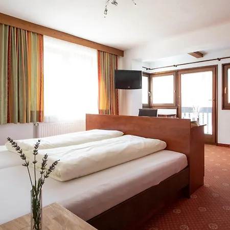 Bergland 3* ارزل ام بيتزتال