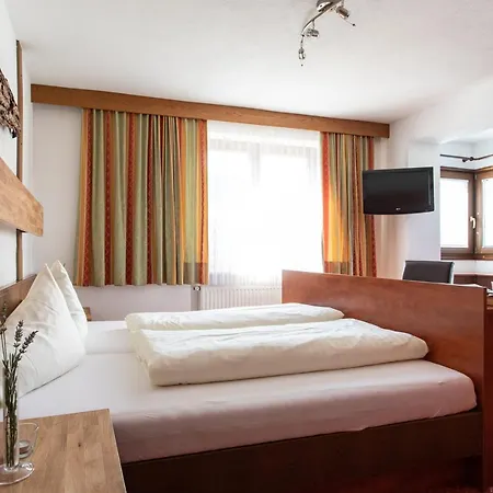 Hotel Bergland 3*